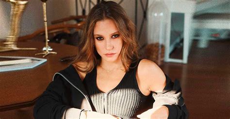 A Night of Turkish Delight: When Serenay Sarıkaya Stole Hearts in Ho Chi Minh City!