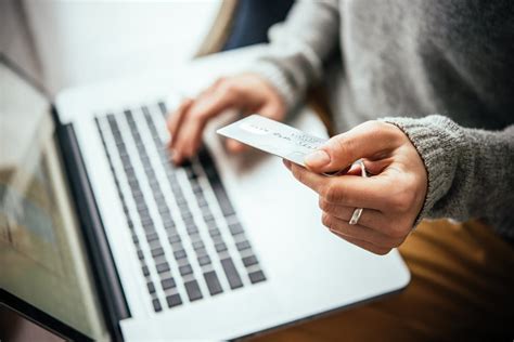 체크카드 분실 재발급, 그리고 우리가 잊고 있던 금융의 본질